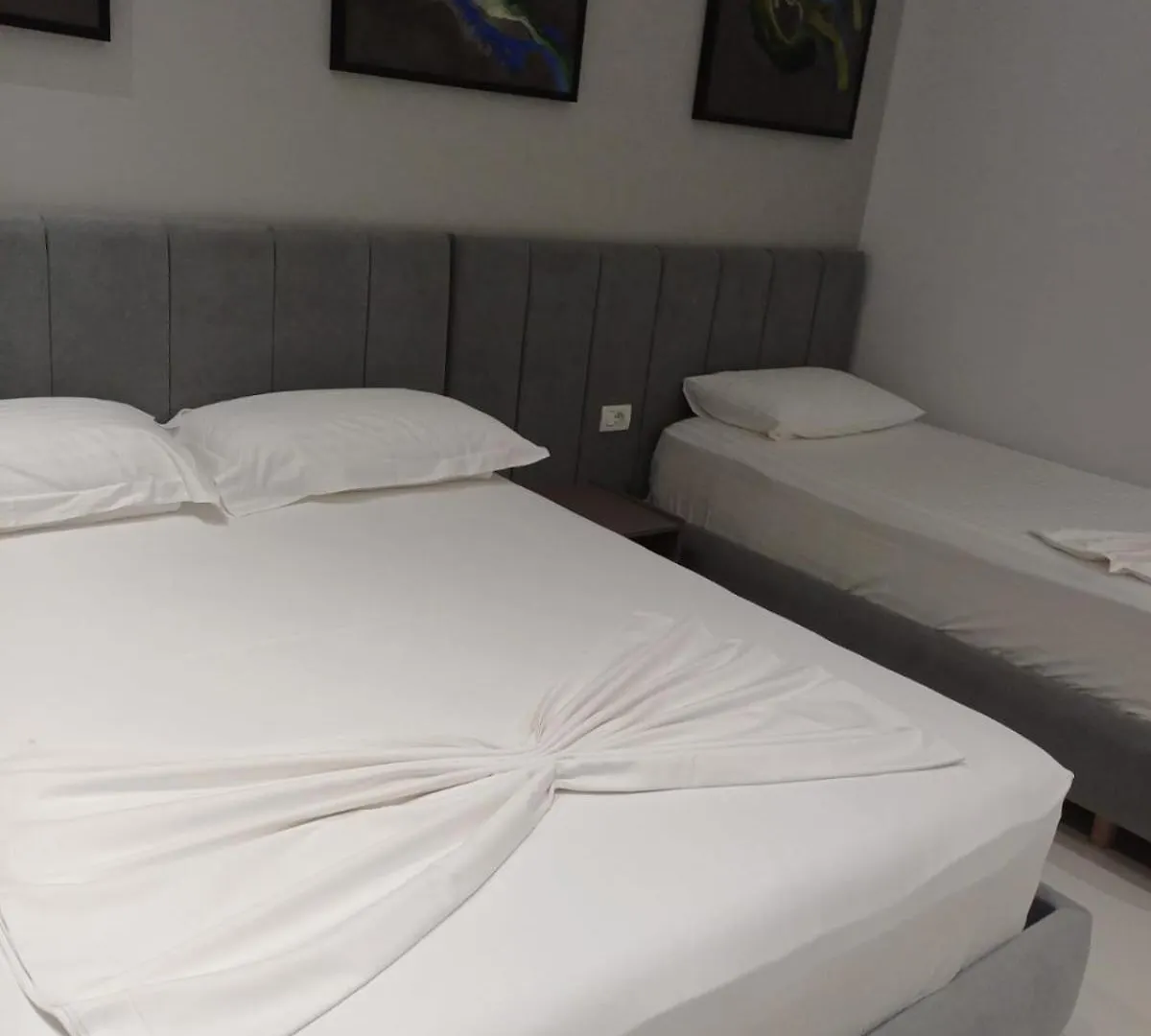 Summer Hotel Vlorë 3*,